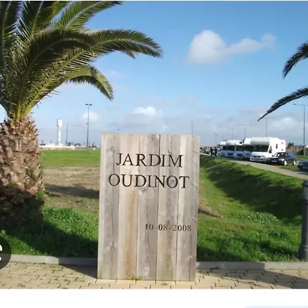 Apartman Corrente Do Oudinot Perto Da